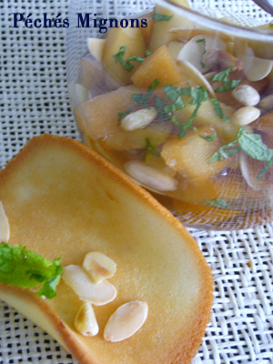 Amandes, Biscuits, Fruits secs, Menthe, Pignons, Poire, Pomme, Thé, Verrines