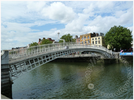 Ha'Penny bridge Dublin